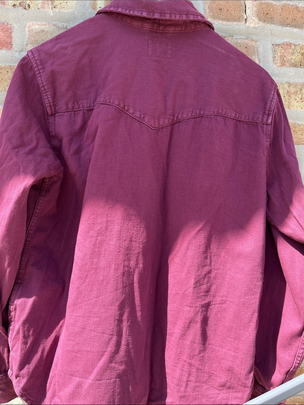 Levi's Womens Burgundy Button-Up Shirt - Picture 5 of 5